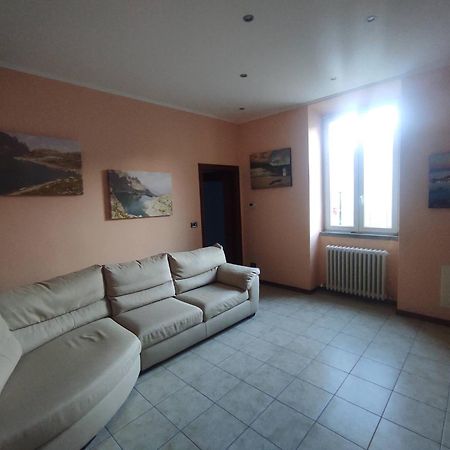 Casa Zia Luisa Apartment Lecco Ngoại thất bức ảnh
